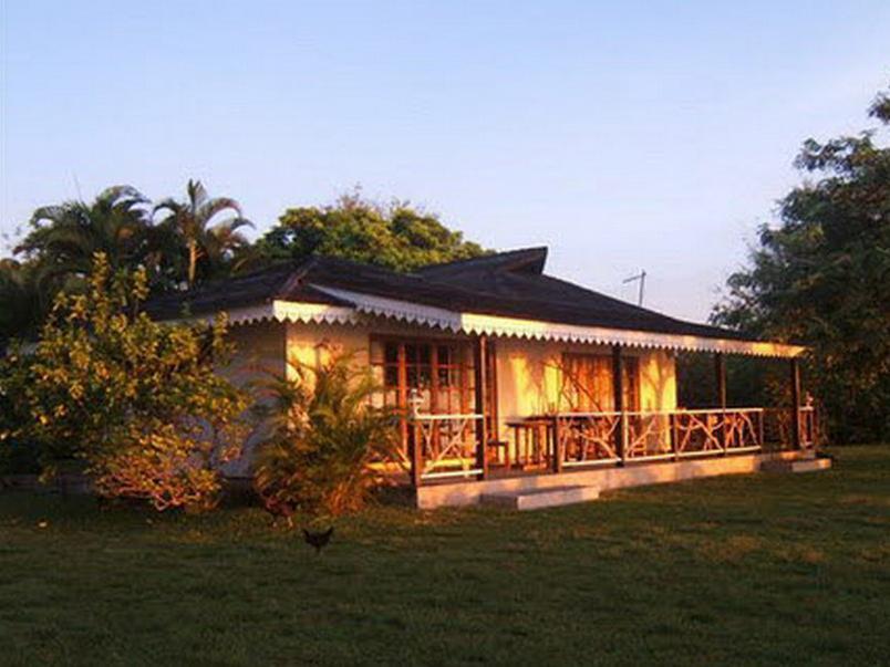 Hotel Atiapiti Opoa Zewnętrze zdjęcie